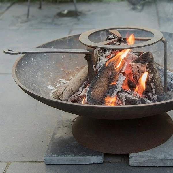 Open Fire Cooking Tripod 4 Open Fire Cooking Tripod - Image 2