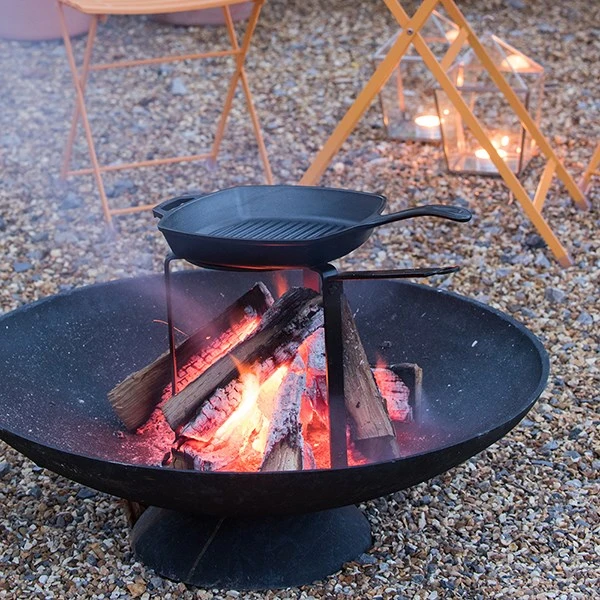 Open Fire Cooking Tripod 5 Open Fire Cooking Tripod - Image 3