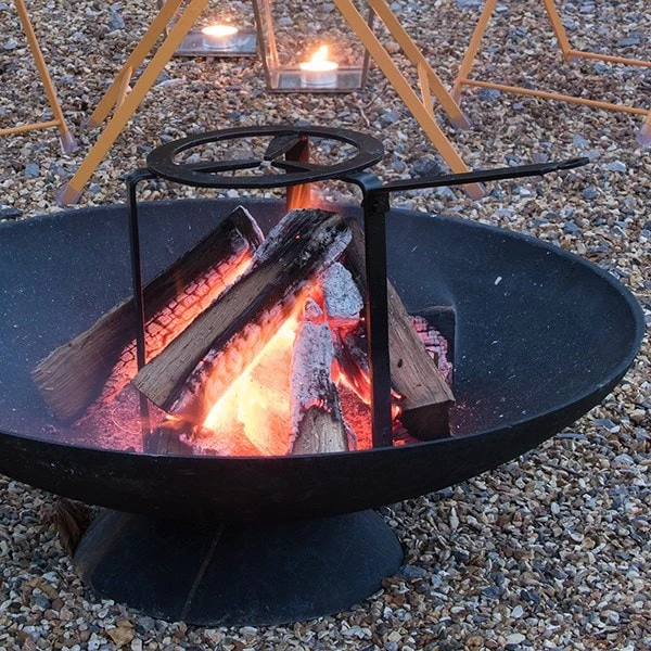 Open Fire Cooking Tripod 6 Open Fire Cooking Tripod - Image 4