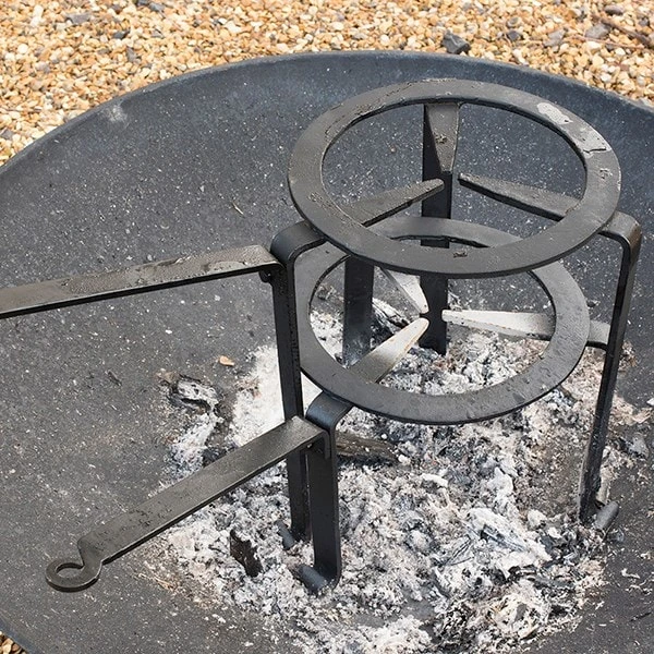 Open Fire Cooking Tripod 9 Open Fire Cooking Tripod - Image 7