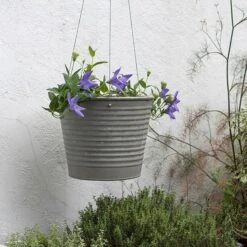 Hanging Aged Ribbed Planter -GardenGlamour pr2000031414 card4 lg