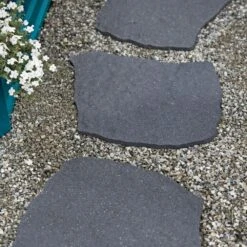 Recycled Stepping Stone Natural -GardenGlamour pr2000034104 card6 lg