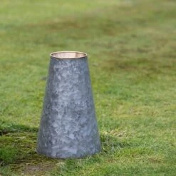 Kampi Gardeners Rain Gauge -GardenGlamour pr2000041709 card5 lg