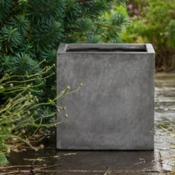 Square Terrace Planter - Weathered Cement -GardenGlamour pr2000048722 card3 lg