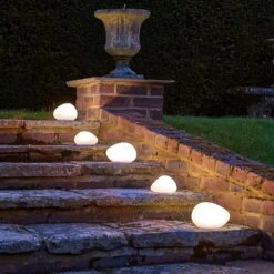 Solar Pebble Light - Large -GardenGlamour pr2000049107 card3 lg